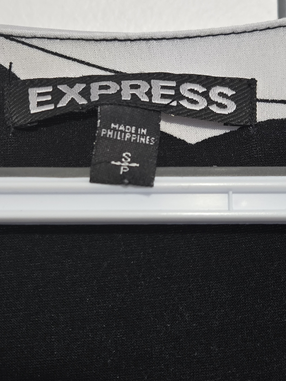 Express‎ Black White Abstract Print Sleeveless Belted Dress Size Small - Picture 3 of 6